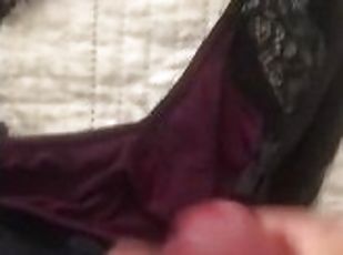 Cum on girlfriend’s panties almost caught