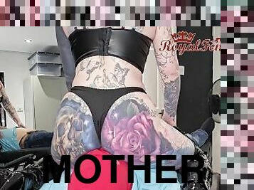 jahanje, majka, u-lice, guzica, tetovaže