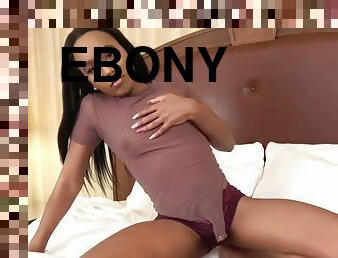 Bootylicious ebony ts cums after wanking