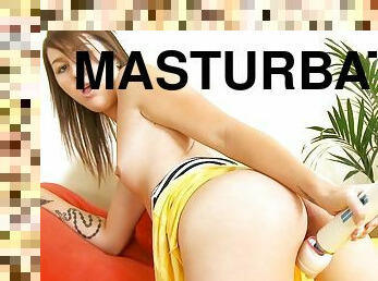 mastürbasyon-masturbation, amcık-pussy, genç, oyuncak, tek-kişilik, tıraş-olmuş, esmer-kadın, dövme, poz-verme, küçük-memeler