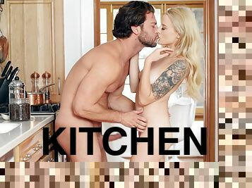 Babes - Carnal Kitchen 1 - Seth Gamble