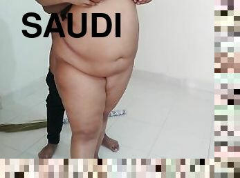 Saudi Muslim Maid got fucked in the Garage room Hot cum in juciy Pussy - Big Ass Broqa &Hijab