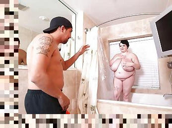 الاستحمام, كبيرة-الثدي, لسان, زب-ضخم, كبيرة-في-العمر, متشددين, أمي, سمينة-و-جميلة, جميلة-الطلعة, كبيرة-الثدي-busty