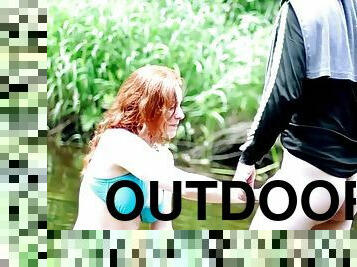 Ginger's outdoor bj