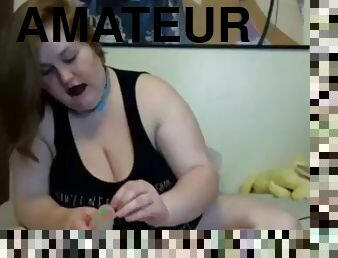 Amateur chubby whore cumming on live camshow