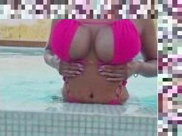 Hot Swedish Babe Shows Big Round Boobs in Pool