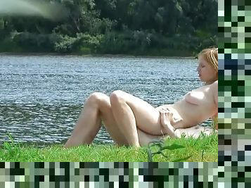 Outdoor sex with a nice assy blonde
