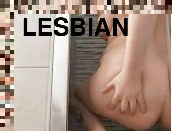 רחצה, ציצי-גדול, משתינים, חובבן, לסבית-lesbian, נשים-בעל-גוף-גדולות, אוצר, כפות-הרגליים, ציצים, פטיש