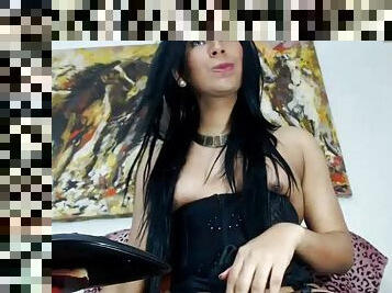Transsexual webcammer huge cumshot