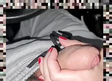 Quicky car blowjob, cum in mouth
