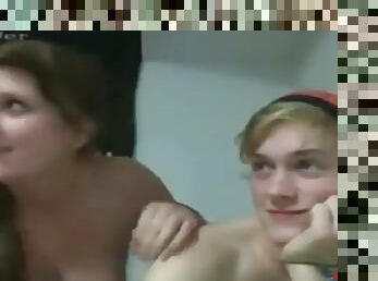 Omg bro and sis caught on webcam