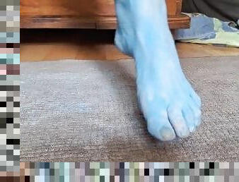 Andorian Blue Feet Seduce and Crush