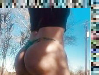 Country girl pawg twerks and claps her ass out on the land