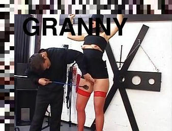 isoäiti-granny, bdsm, orja