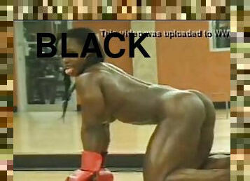 Black Female Body Builder with big clit!