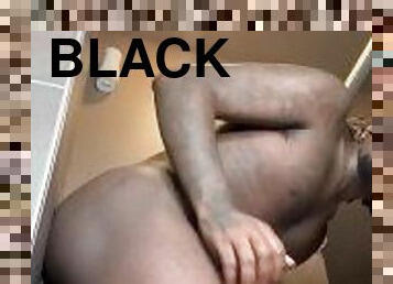 Buzzbunny throws it back on big fat black dick