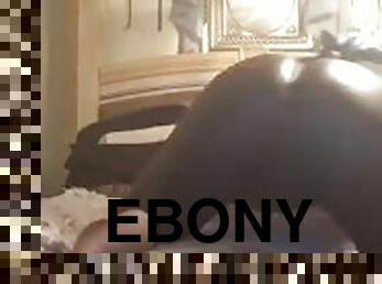 Ebony trans showin off her big ass