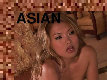 Trusty toy makes Asian to moan