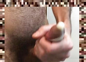 BIG CUM IN CONDOM