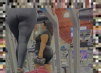 Latina gym candid ass