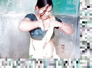 Bengali Bhabhi In Bathroom Full Viral Mms (cheating Wife Amateur Homemade Wife Tamil 18 Year Old Indian Uncensor