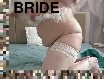 Curvy bride with big butt rehearses for her wedding night. Busty milf with dildo fucks her hairy pussy. PAWG