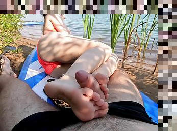 Footjob On The Bay In A Public Place - Xxximmy