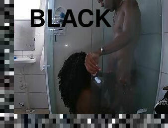 Chubby black girl being eaten in the bathroom by a cocky Bahian