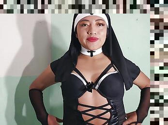 Nun Is Penetrated In The Ass By The Pastor