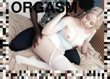 doggy, orgasme, babes, blowjob, cumshot, interracial, hardcore, par, fingret, blond