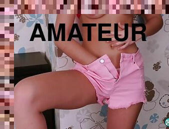 masturbation, amateur, ados, jouet, jeune-18, horny, serrée, solo, virgin, brunette