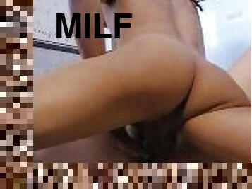 bad, gammal, pissande, fitta-pussy, kvinnligt-sprut, milf, tonåring, latinska, mamma, kinky