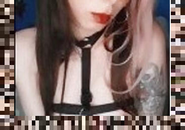 Kawaii dark girl in arnesses! Ahegao Face!