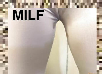 gros-nichons, chatte-pussy, ejaculation-sur-le-corps, milf, maman, ejaculation-interne, point-de-vue, culotte, ejaculation, mère