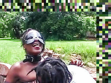 How to do public BDSM to your black whore in an outdoor park