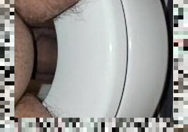 Creampie Toliet