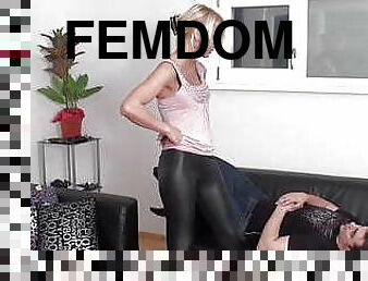 teini, kova-seksi, gay, bdsm, orja, blondi, kipu, rakastajatar, nöyryyttäminen, femdom