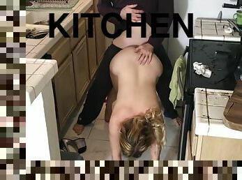 Xxx cleaning lady fucked in the kitchen - Matthias Christ