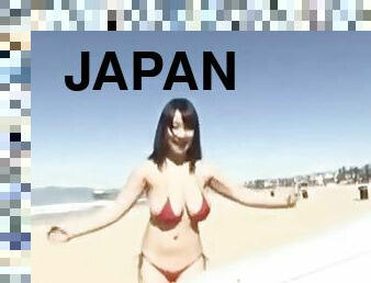 Japanese teen Rui Kiriyama big boobs