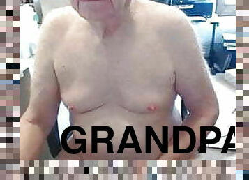 grandpa play on webcam