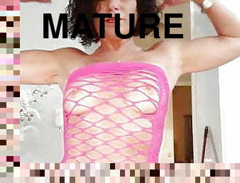 maturi, mammine-mature, spogliarelli, biancheria-intima, webcam, americani, provocatorie