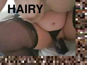 Hairy pussy fuck dildo 