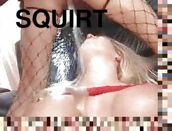 meando, squirting