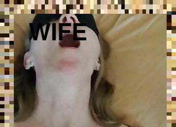 Wife is trying to be quiet when she cums