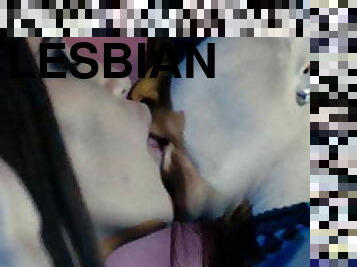 tomboy-lesbian, masahe, bdsm, halikan, anghel, bikini, morena, tato