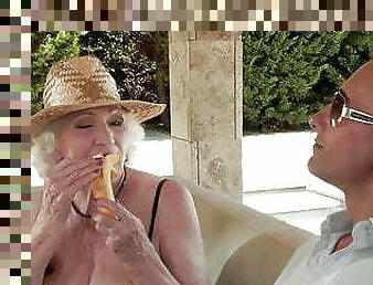 Old Mature Diva Wants To Be Dicked Down During Her Vacation