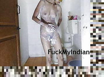 Indian Bengali Bhabhi Taking Shower, Homemade