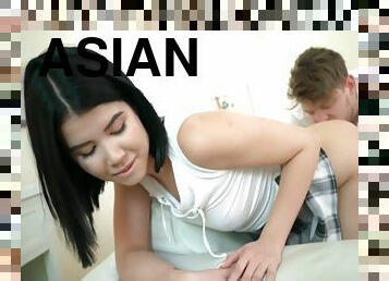 asiatiche, tettone, rapporti-anali, cazzi-enormi, giovanissime, giocattoli, pornostar, masturazione-con-dita, calze, pov