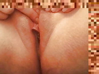 milf fingering 