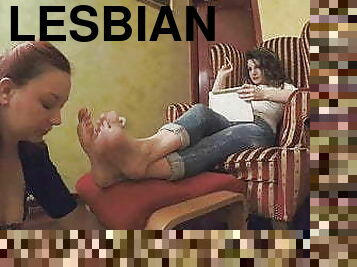 лесбіянка-lesbian, рабиня, ступні, фетиш, пані, джинси, відсмоктування, пальці-ніг